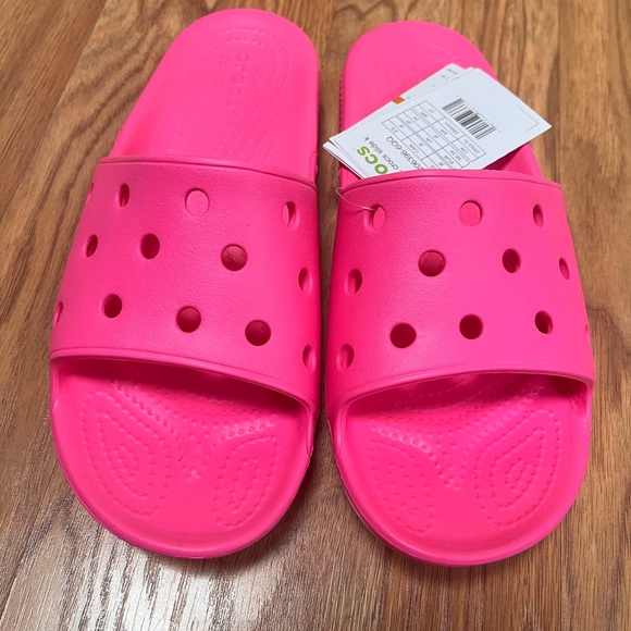 Nicki Minaj Style Bright Pink Crocs Sandals New with Tag! - Picture 2 of 6
